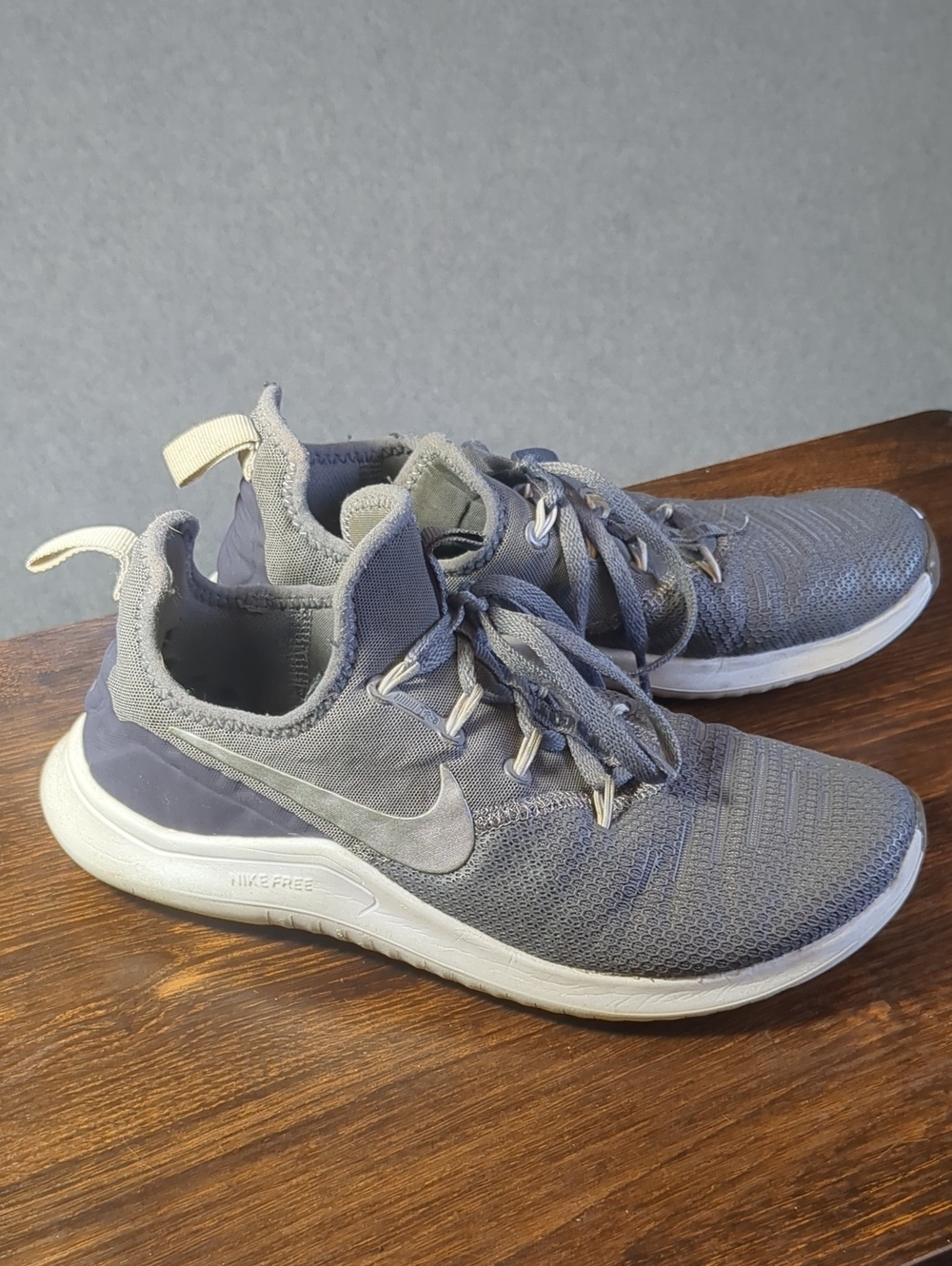 Nike Free TR 8 Gunsmoke Gray Cross Training Sneakers Women's Sz 6